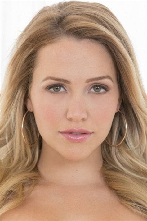 miamalkova|Vídeos Pornôs de Mia Malkova